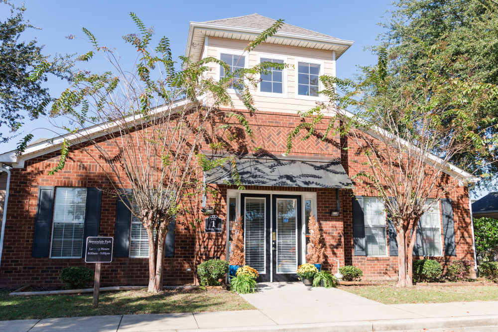 Exterior shot of the building at Annandale Park in Robertsdale, Alabama