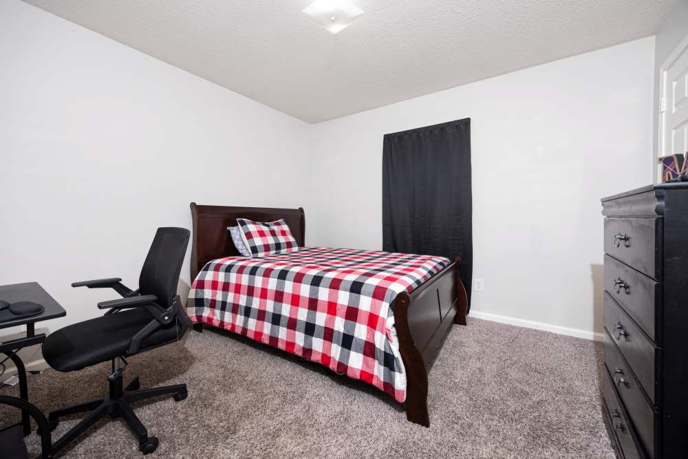 Bedroom at Carson Landing in Center Point,Alabama