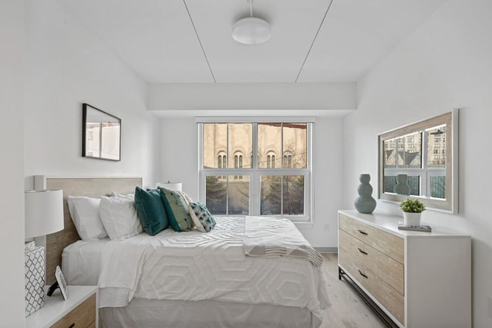 Bright bedroom at Mily on Green in Philadelphia, Pennsylvania