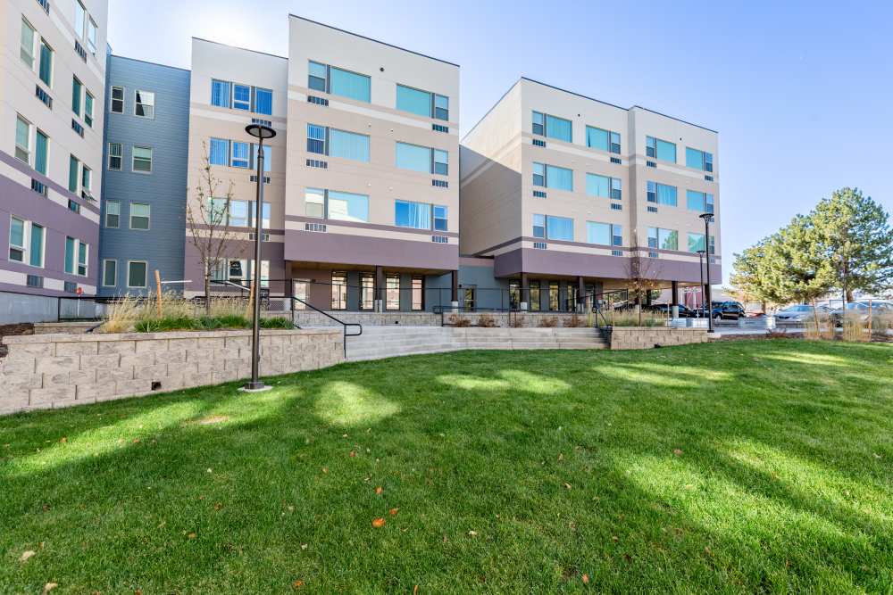 Outdoor area with grass at Sable Station in Aurora, Colorado
