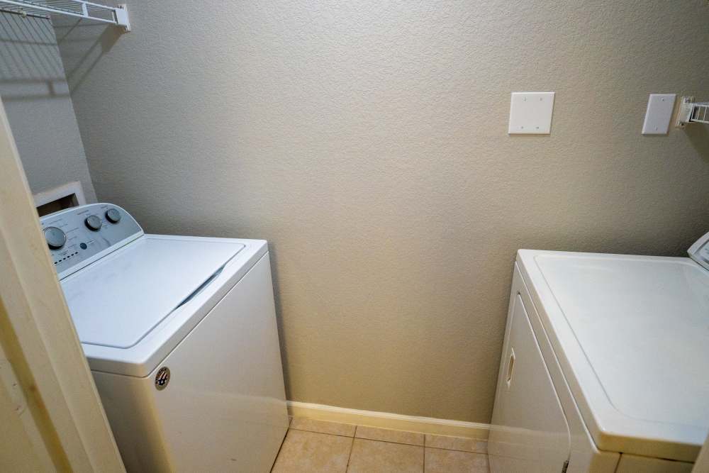 Washer and dryer at Hampton Village in Palestine, Texas