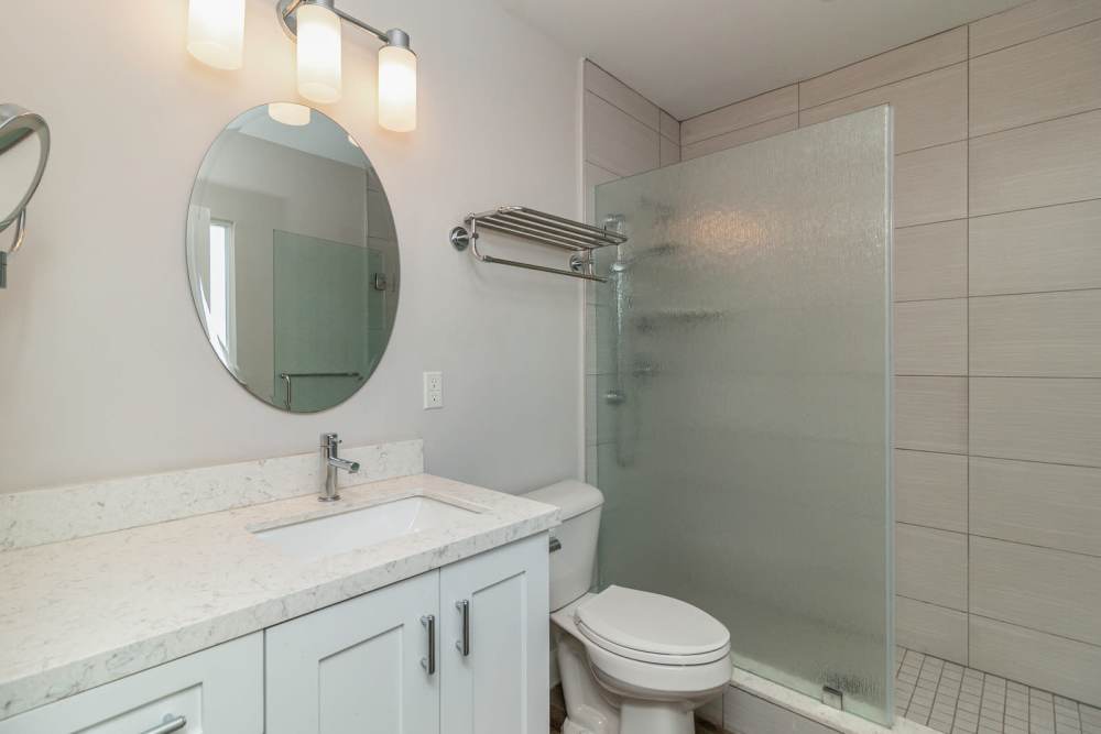 Cozy bathroom at Iwood I in Inglewood,California