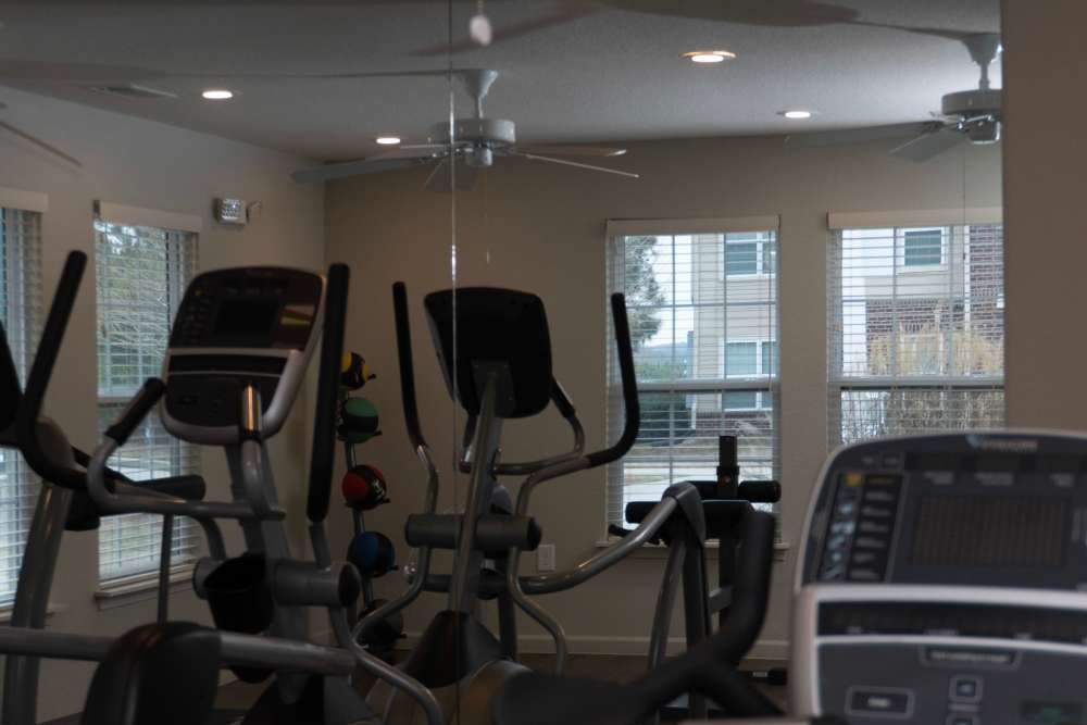 Fitness center with ceiling at Hardin Terrace in Jefferson, Georgia