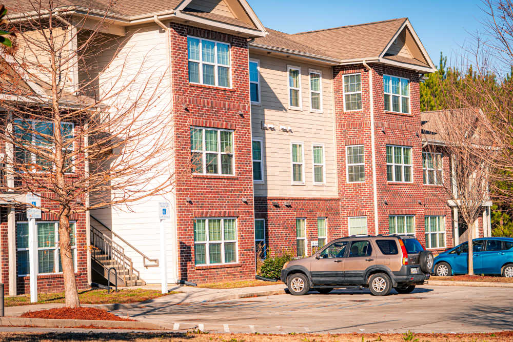 Vechicles parked in front of the apartment at Hardin Terrace in Jefferson, Georgia