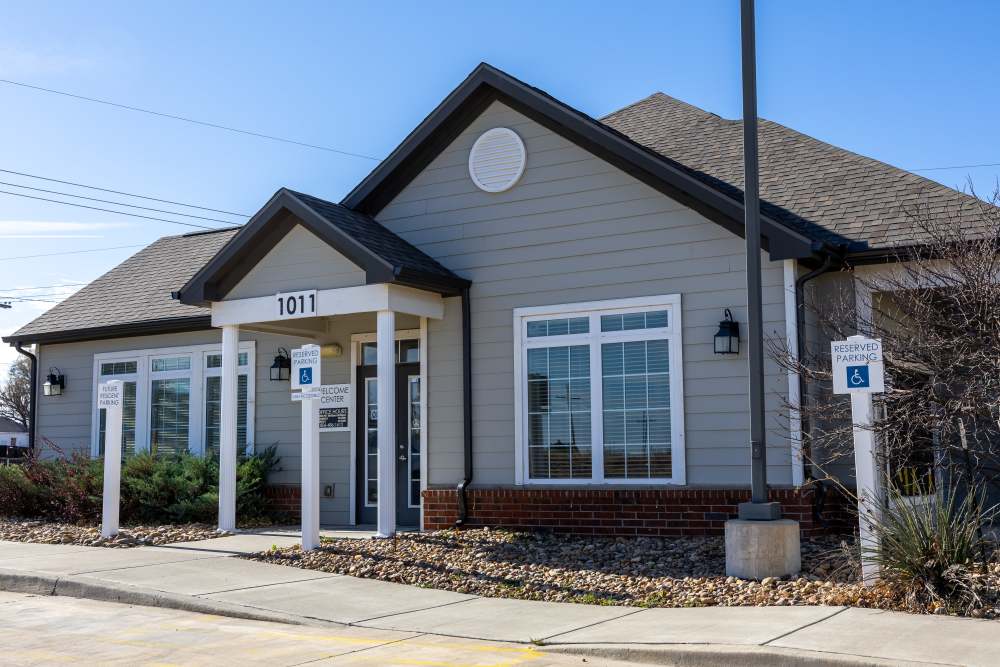 Business center exterior at Harvest Park in Pampa, Texas 