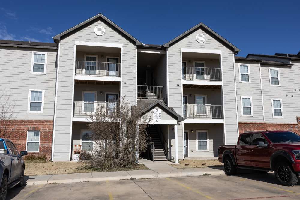 Apartment exterior at Harvest Park in Pampa, Texas
