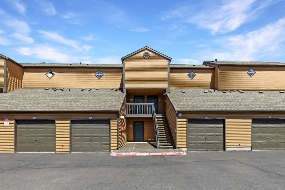 Apartment building with garages at Renaissance at 29th Apartments in Vancouver, Washington