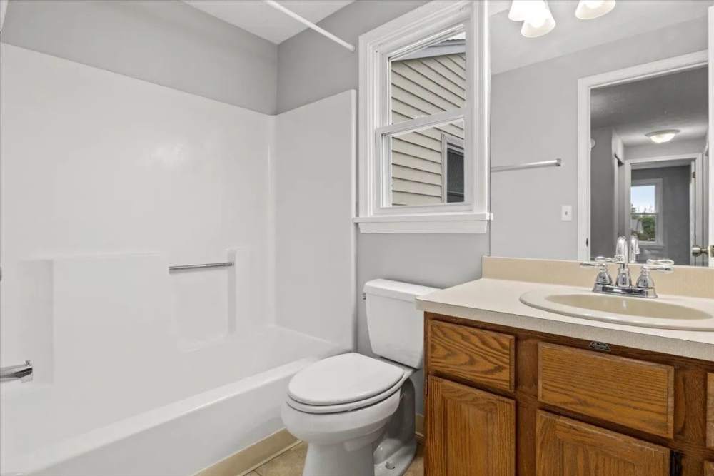 Bathroom at Summit Knolls Apartments & Townhomes in Webster,New York