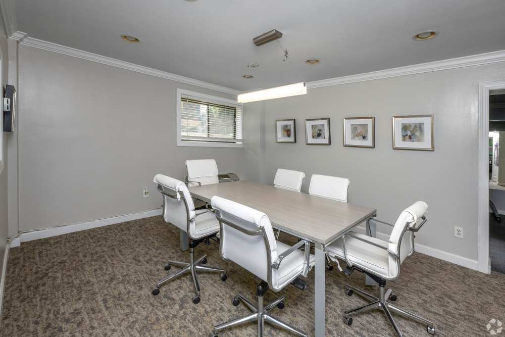 Community office room at Courts Of Madison in Silver Spring, Maryland