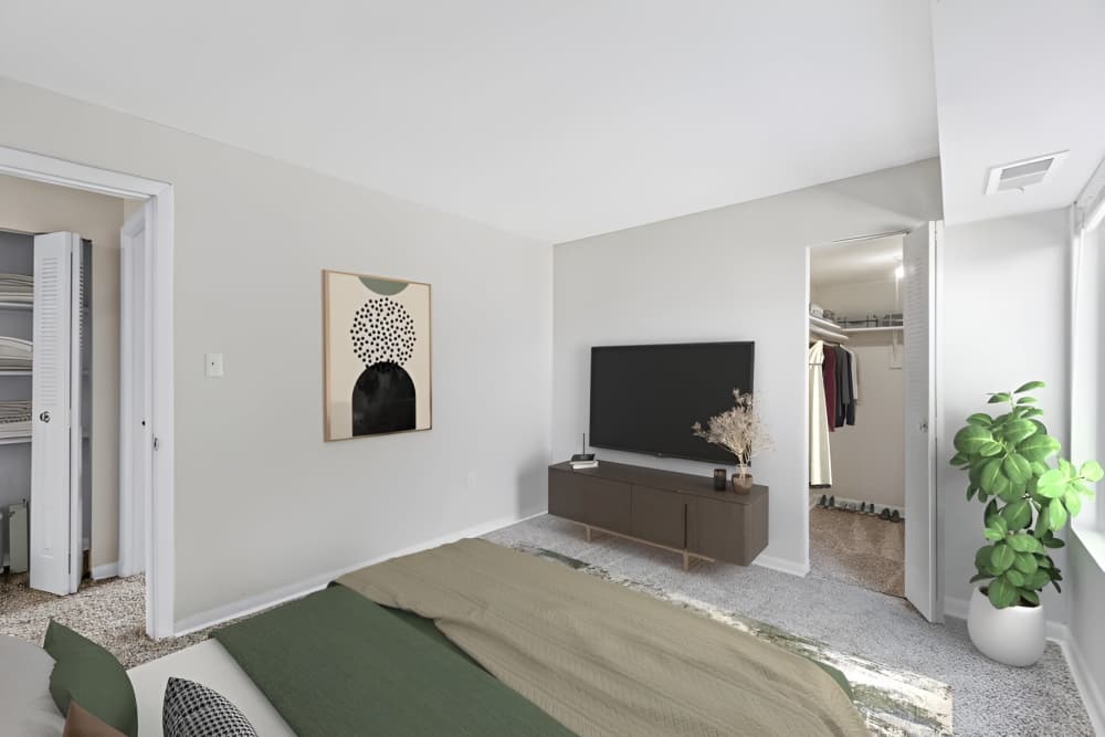 Bedroom with a TV at Fox Club in Capitol Heights, Maryland