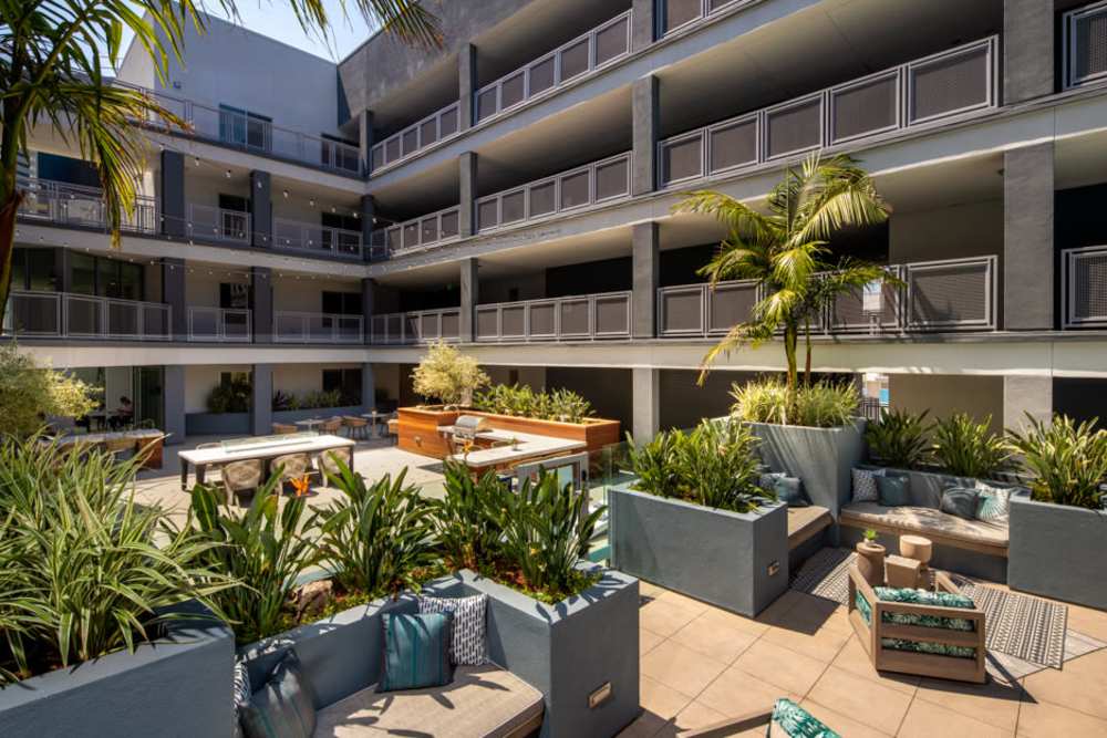 Outside courtyard at Haven Apartments in Los Angeles, California
