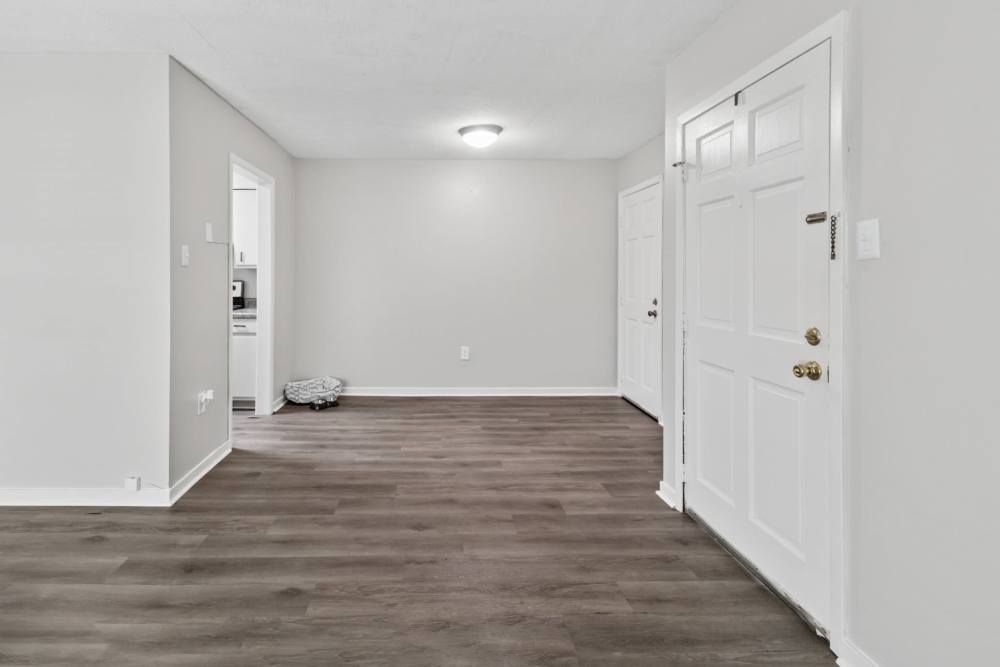 Living room at River Oaks in Vicksburg, Mississippi