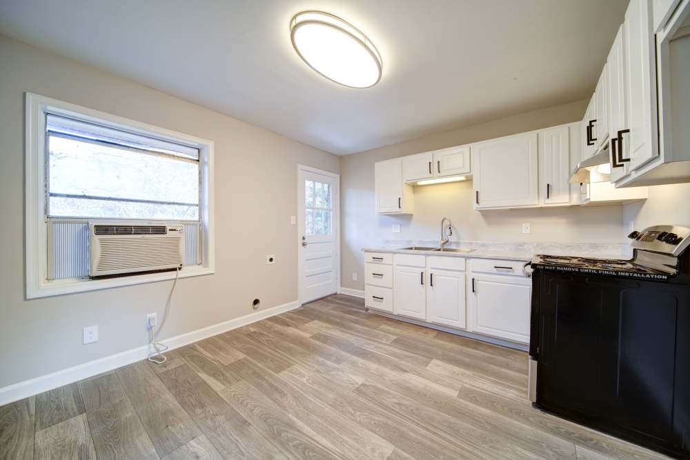 Open-style kitchen at Pine Ridge at Reynolda in Winston-Salem, North Carolina