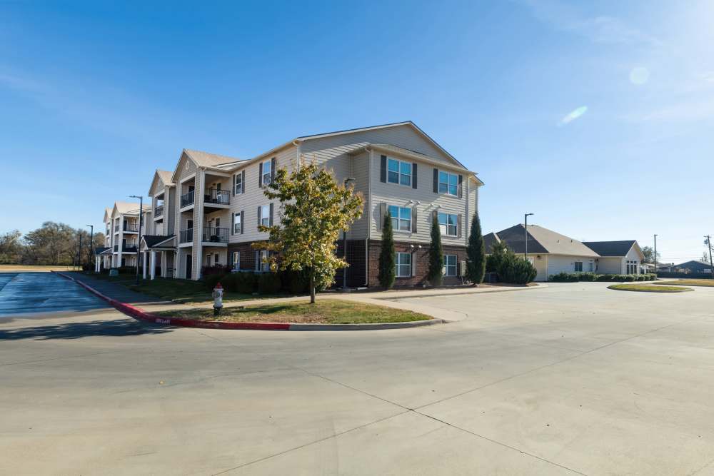 Community exterior shot at Sunnydale Pointe in Wichita, Kansas