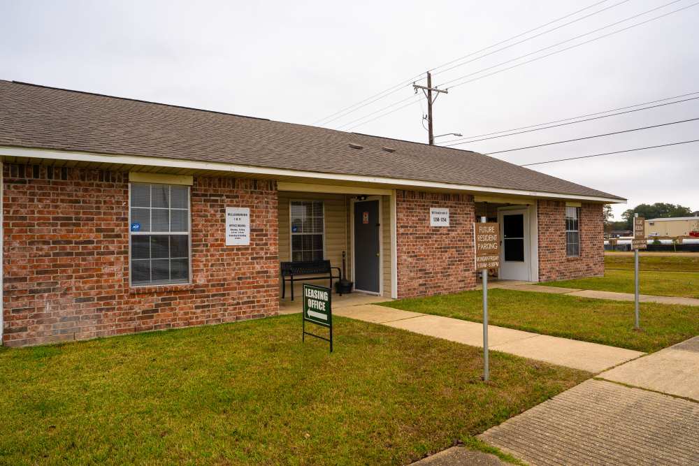 Leasing office of the apartments in lush green community at Willowbrook II in Lafayette, Louisiana