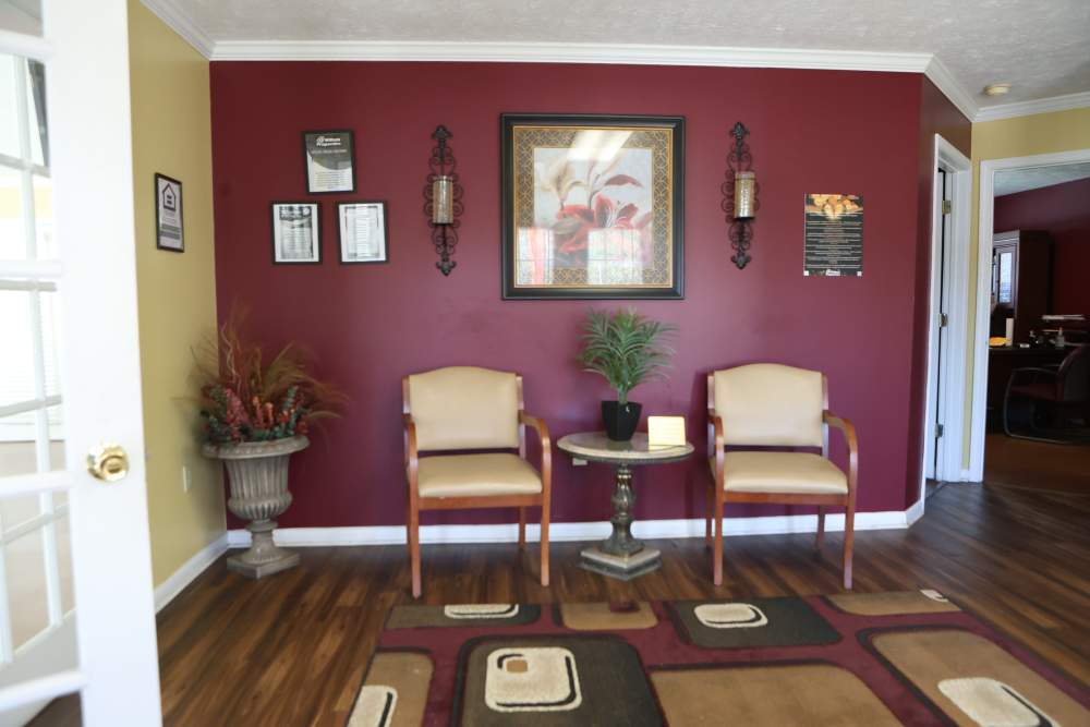 Clubhouse with seating area at Horizon Apartments in Jackson, Mississippi