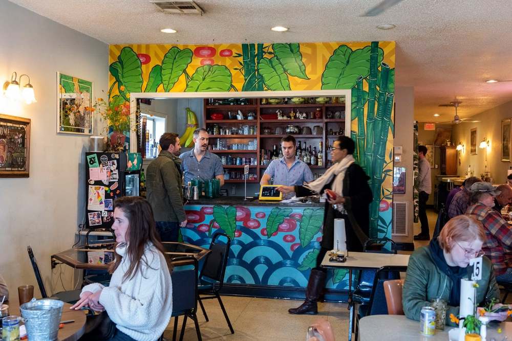 Tropical bar near 2424 Tulane Apartments in New Orleans, Louisiana
