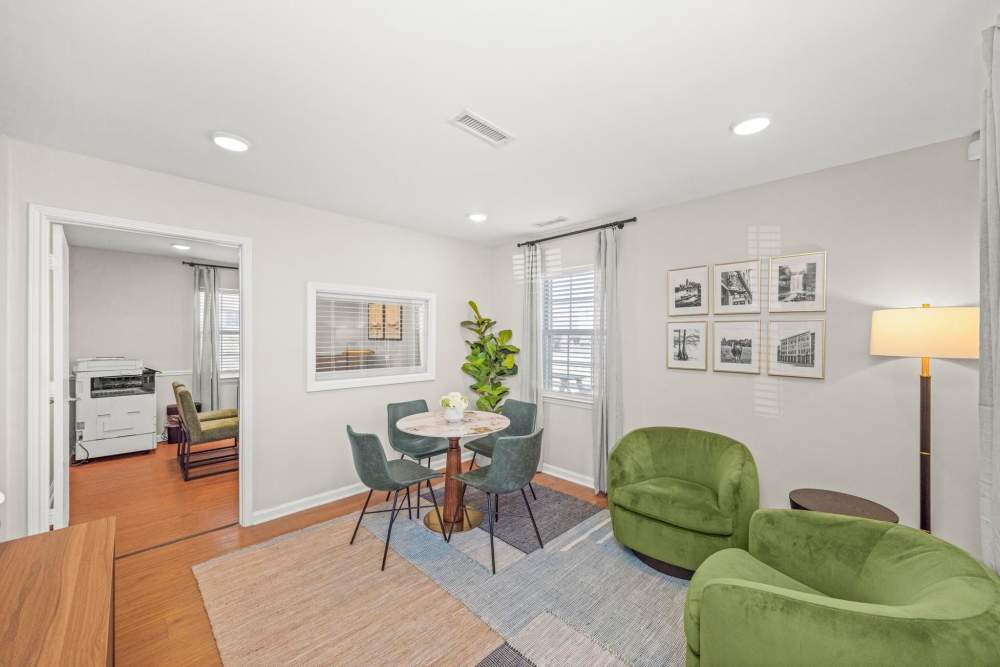 Leasing Office Onsite