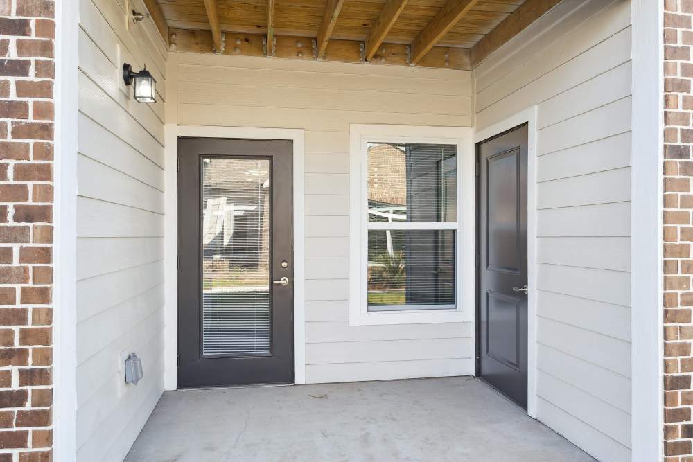 Exterior of Amber Ridge in Angleton, Texas