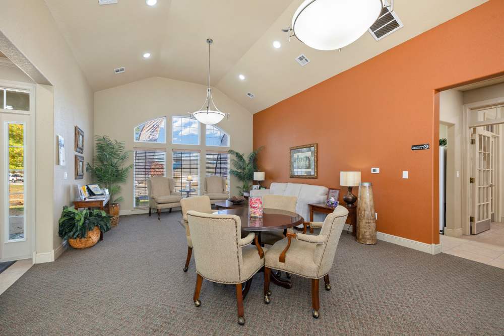 Clubhouse with dining area at The Terraces At Copper Leaf in Nixa, Missouri 