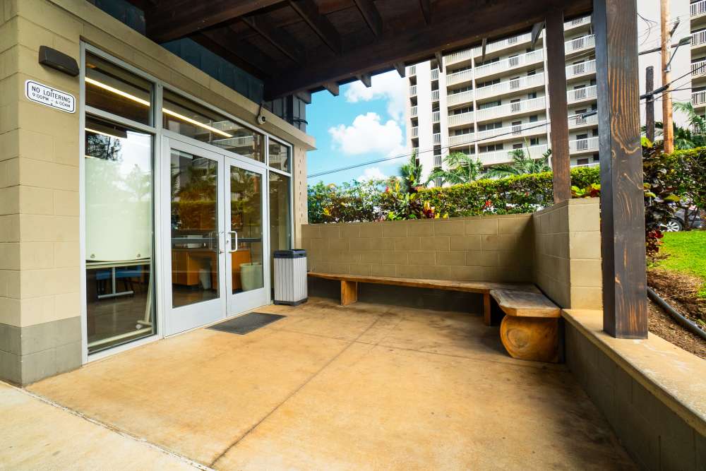 Entry to leasing office at Waipahu Tower Apartments in Waipahu, Hawaii