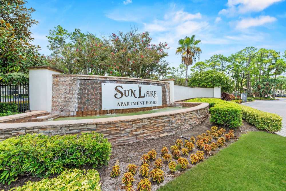 Property sign board at Sun Lake in Lake Mary, Florida