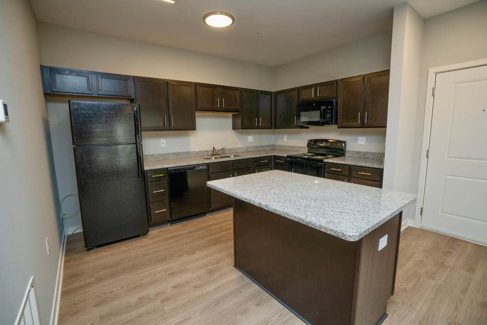 Spacious kitchen at Donerail Run in Louisville, Kentucky