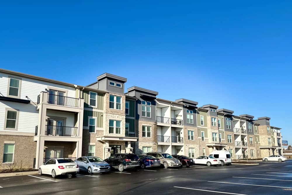 Exterior of Riley Crossing Apartments 