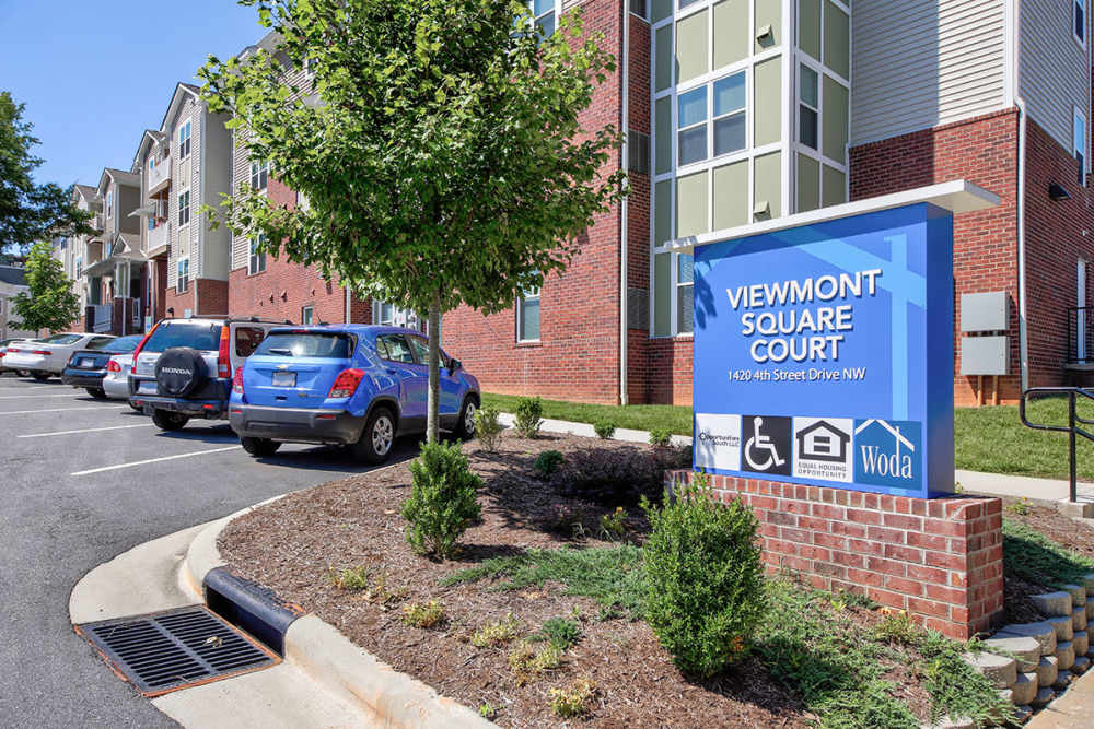 Apartment community sign at Viewmont Square in Hickory, North Carolina