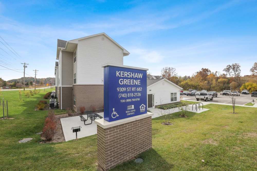 Apartment community sign board at Kershaw Greene II in Athens, Ohio