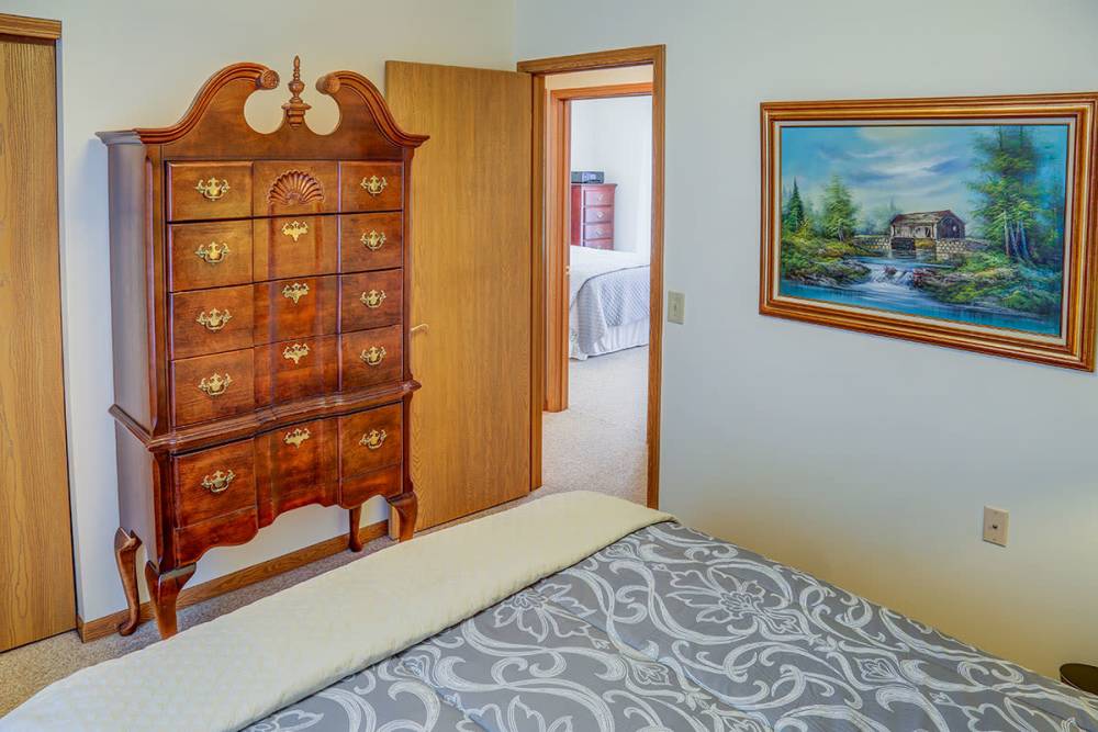 Bedroom at Zacharys Crossing in Washington Court House, Ohio 