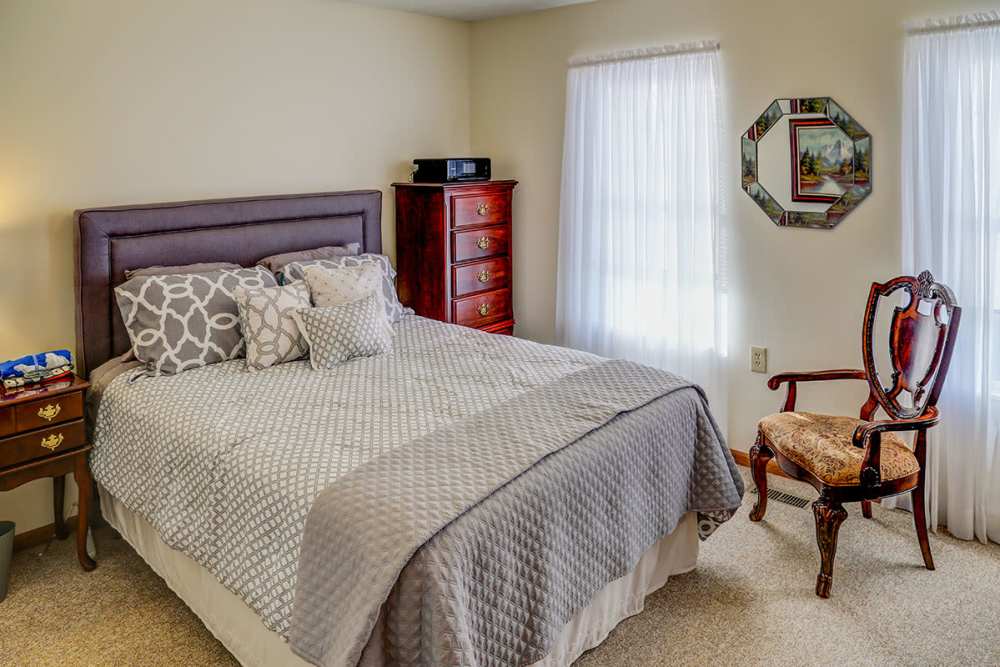 Bedroom with a cozy bed at Zacharys Crossing in Washington Court House, Ohio 
