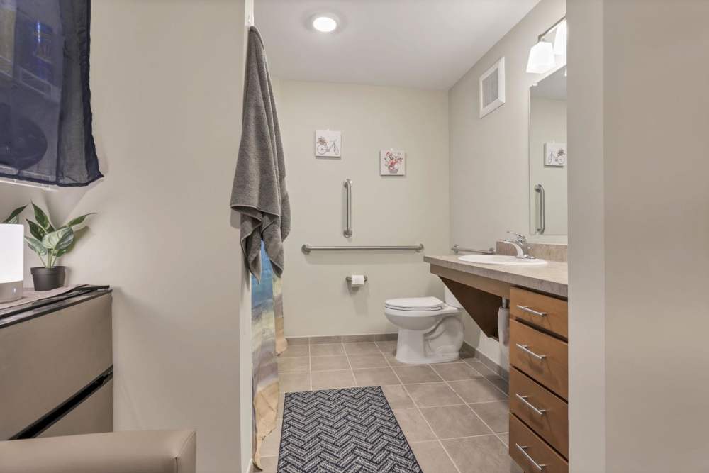 Bathroom at McKinley Manor in Columbus, Ohio 