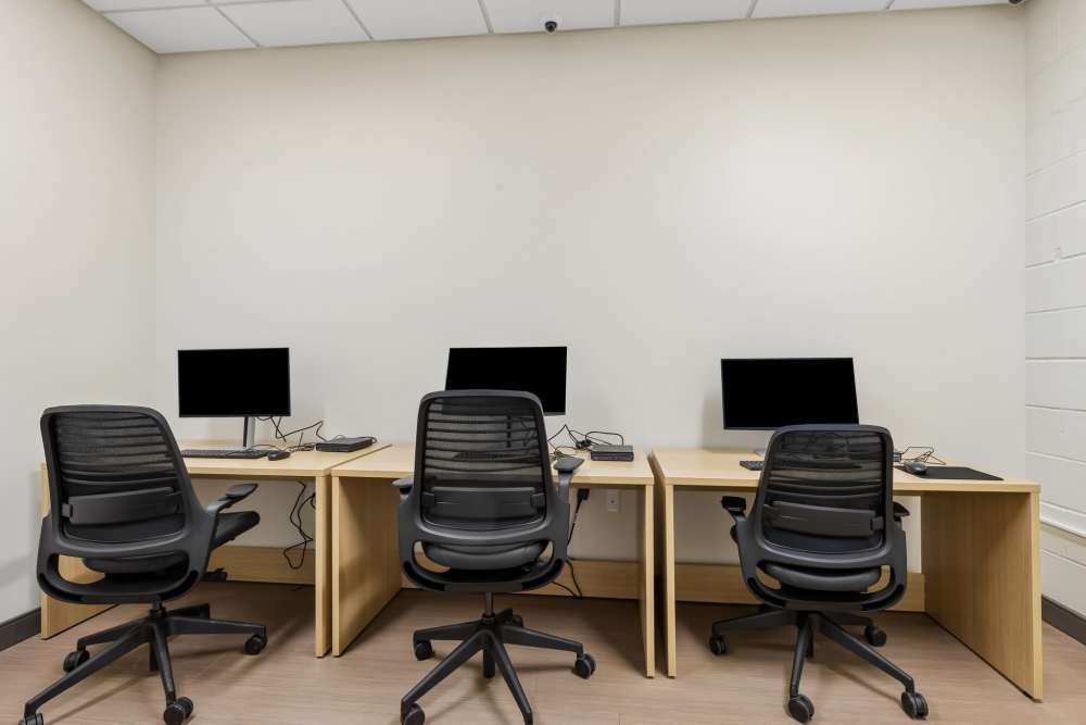 Business Center of Earle Residences