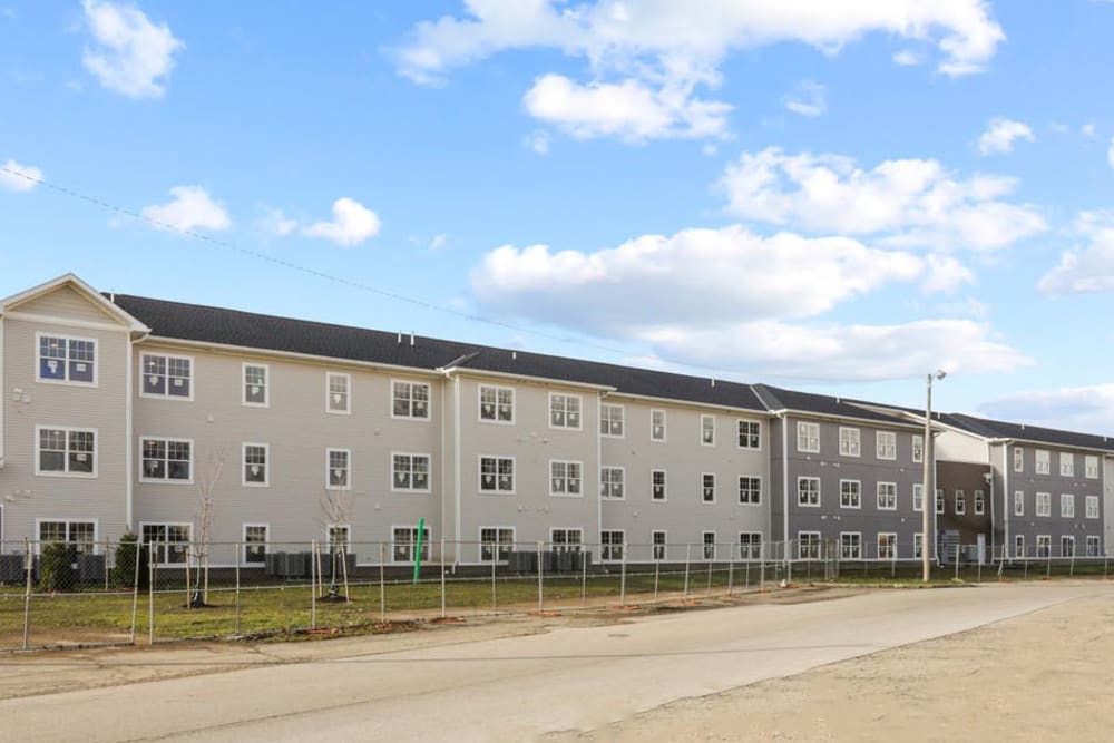 Building exterior at Dunbury Greene in Columbus, Ohio 