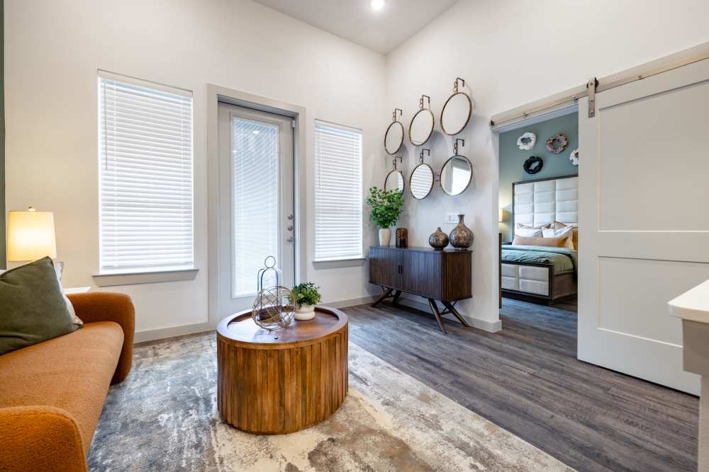 Live the good life at Seven17 Lehman with our Studio, 1, 2, and 3 bedroom apartments