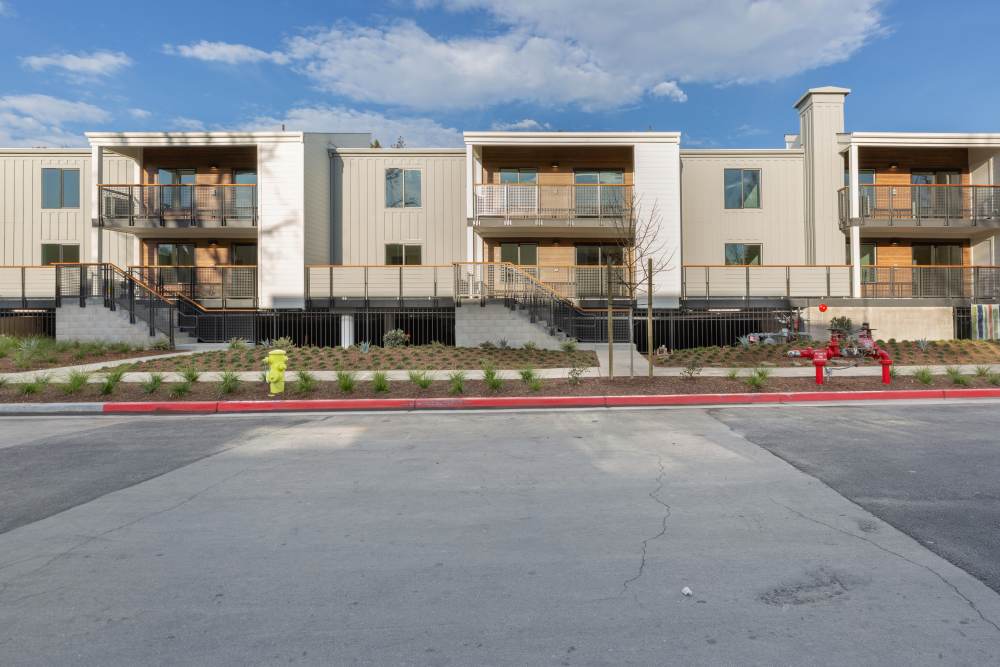 Modern apartment building exterior at 707 Leahy in Redwood City, California