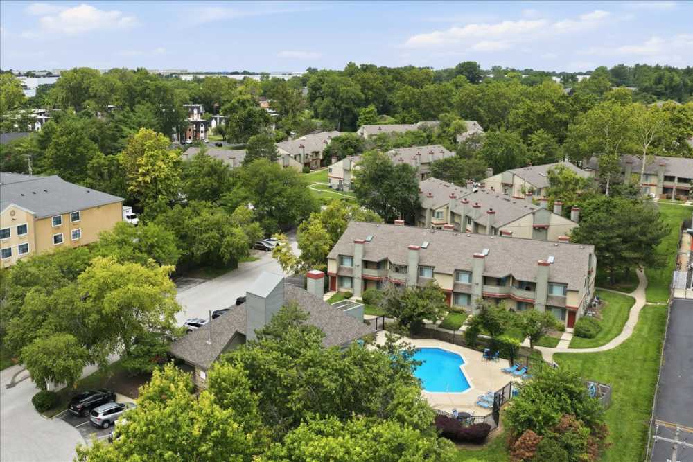 Ariel view of Stonehaven Apartments in Hazelwood,Missouri