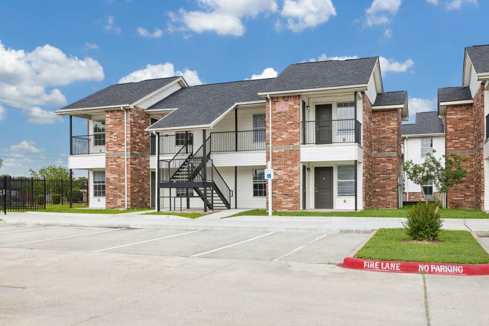 Exterior at Meadowbrook Plaza in Houston, Texas