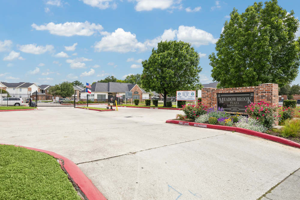 Entryway at Meadowbrook Plaza in Houston, Texas