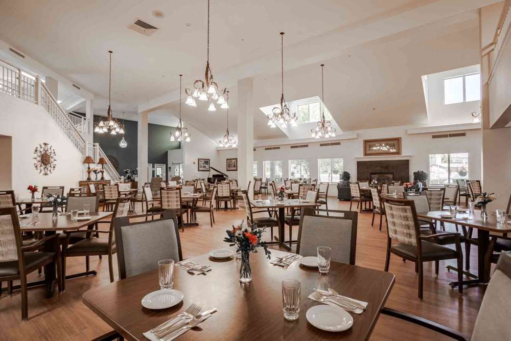Dining hall at Truewood by Merrill, Roseville in Roseville, California