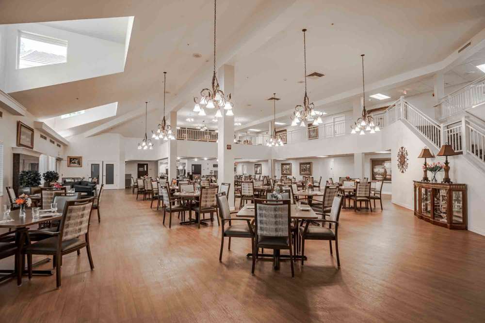 Dining room at Truewood by Merrill, Roseville in Roseville, California