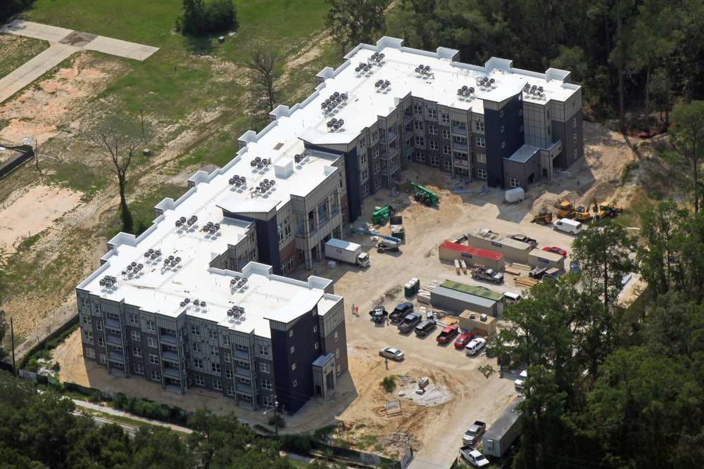 Exterior view at Williston Pointe in Gainesville,Florida