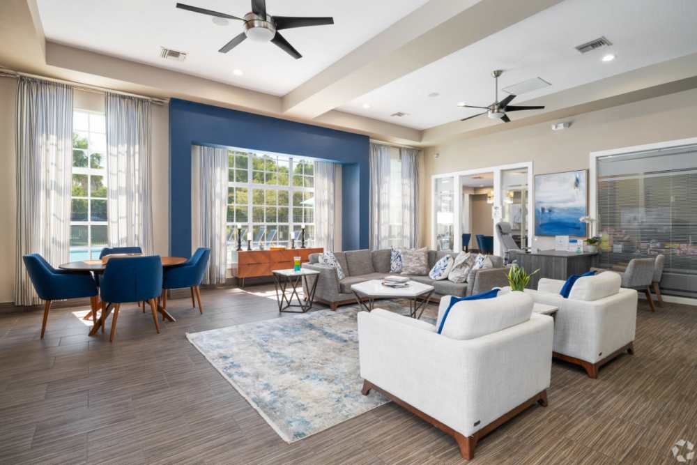 Cozy seating area with modern decor at Highpoint Club in Orlando, Florida