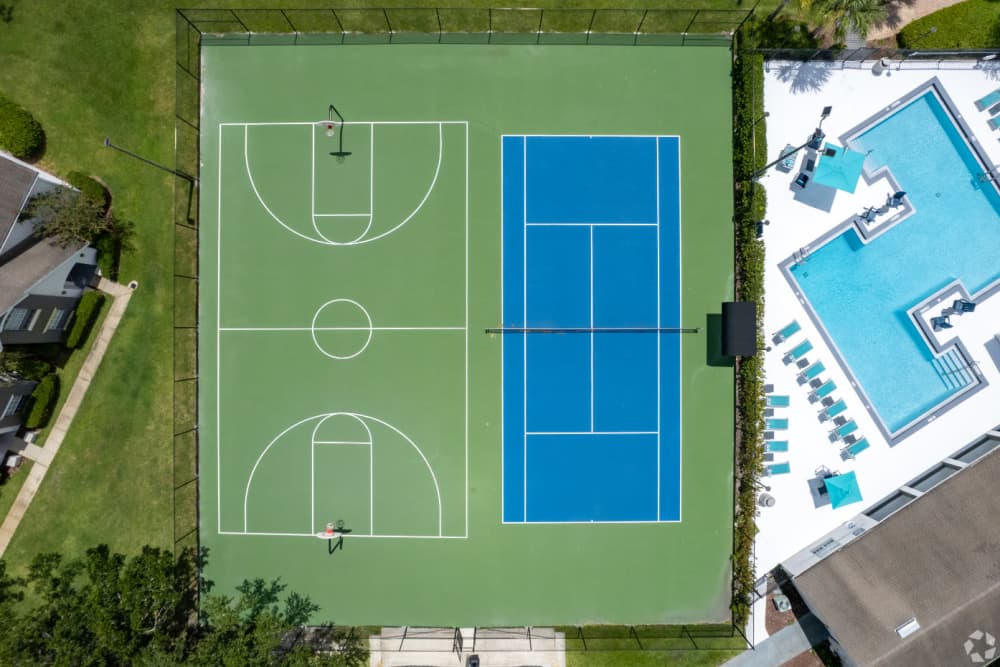 Active lifestyle amenities with tennis and pool at Highpoint Club in Orlando, Florida