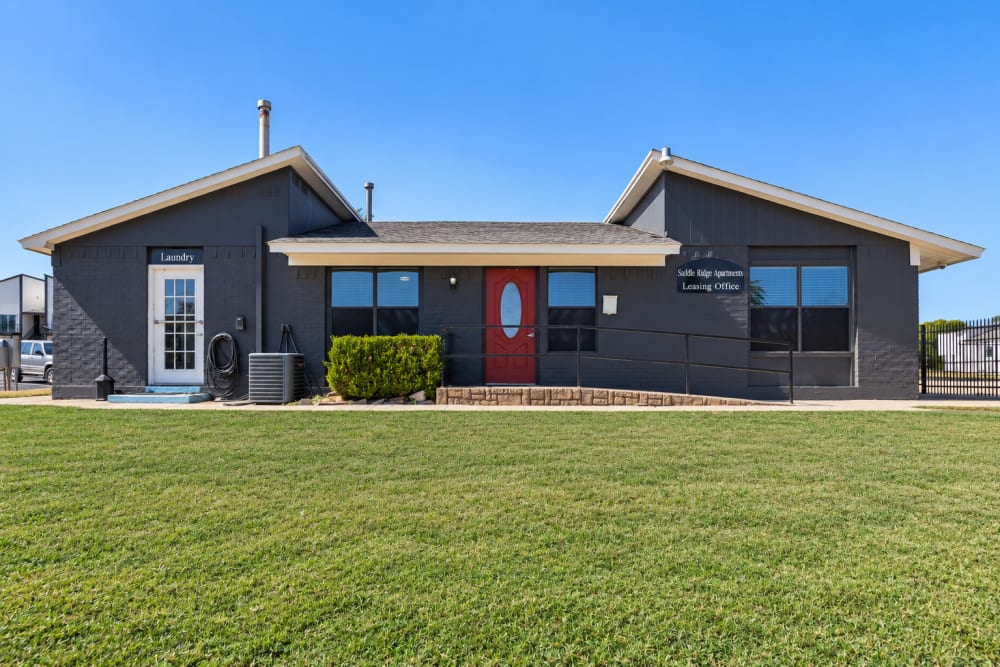 Saddle Ridge Amenities