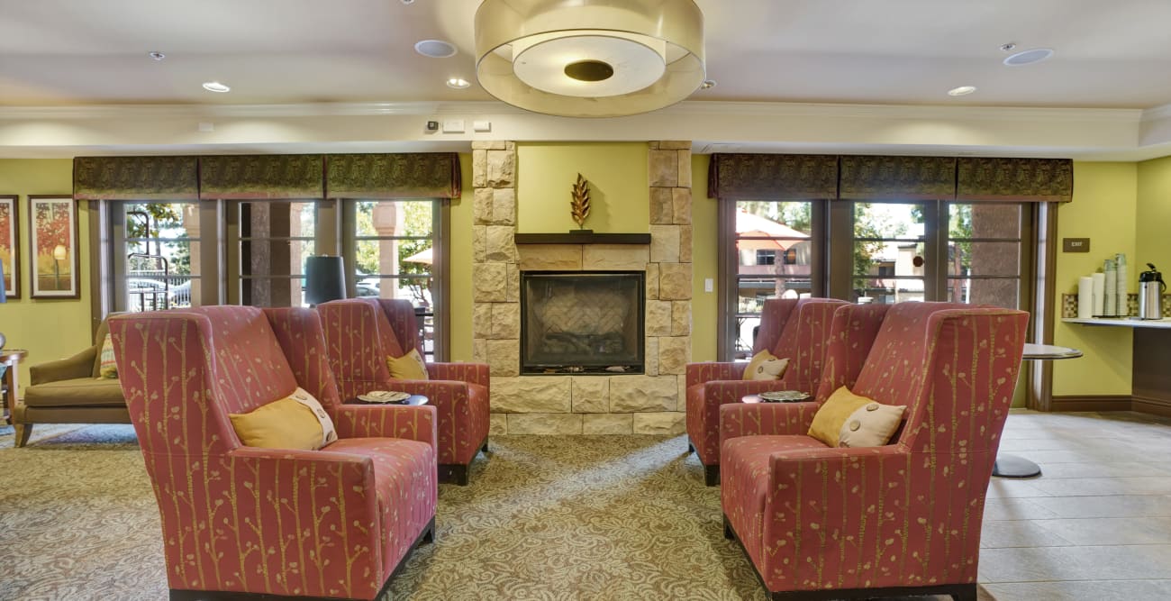 seating area with fireplace