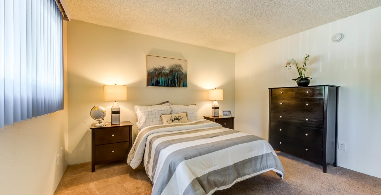 Warm and inviting carpeted bedroom at Vista Pointe II in Studio City, California