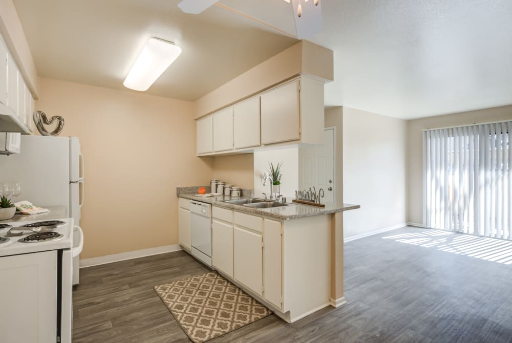 Lancaster Ca Apartments For Rent Granada Villas Apartment