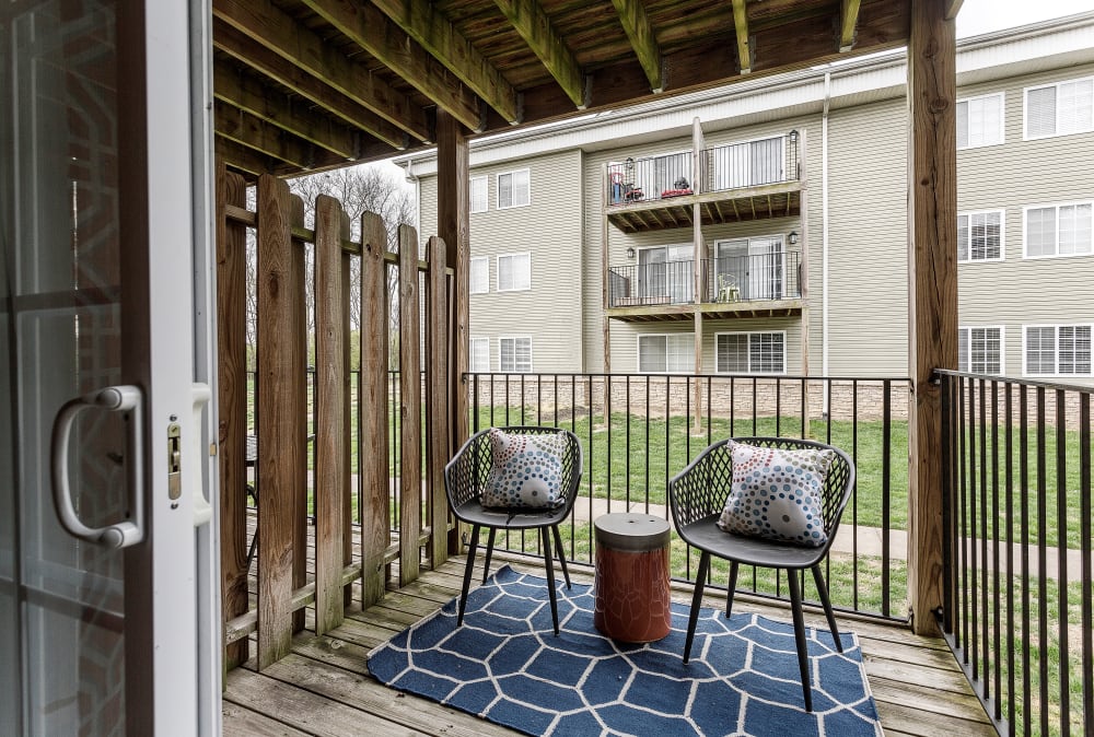 Private patio in Hermitage, Tennessee offer Walk-in Closets